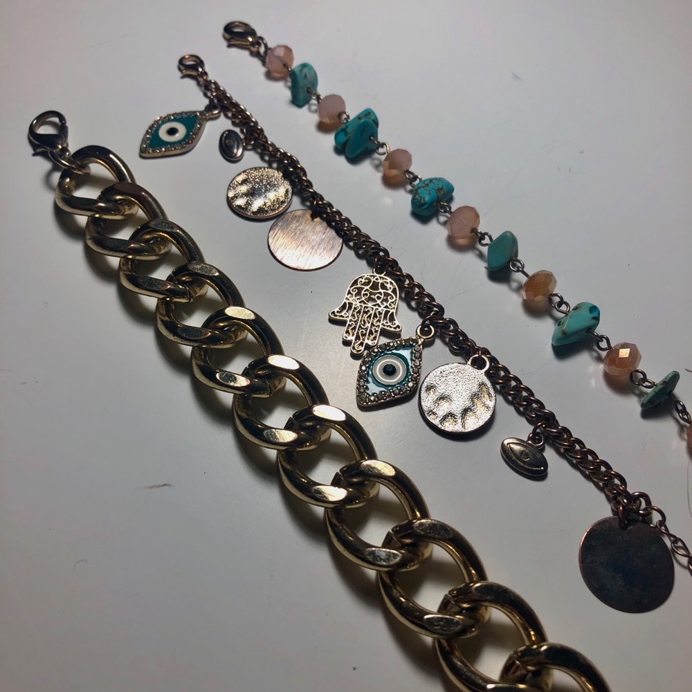⭐️ Set of 3 Gold Bracelets